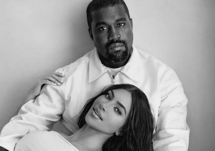 Revelan que Kanye West enseñó fotos explícitas de Kim Kardashian a sus empleados